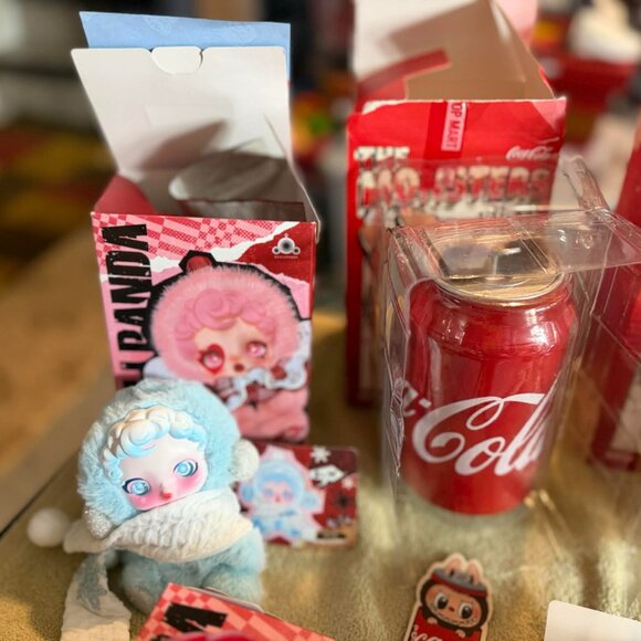 REPLICAS of Popular Plush Collectible Keychain Dolls- NEW, OPEN BOX - Picture 4 of 14